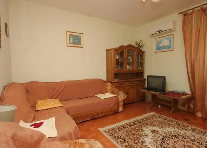 Διαμέρισμα 8288a *